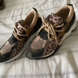 Steve Madden sneakers